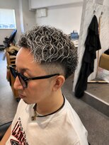 マジック 関目店(magic)&nbsp;ホワイトメッシュでも、ここまでパーマは攻められる！