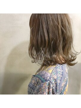 ミント(mint) 透明感グレージュ！赤み除去！