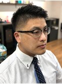 黒髪ソフト震災刈りフェード
