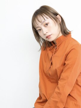 エンタク 新宿三丁目店(enntaku) ケアブリーチ/グラデーションカラー/ペールベージュ[新宿三丁目]