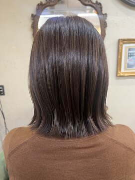 ベレッタ 枚方店(veretta.) 切りっぱなしボブ/ミディアムボブ/髪質改善/ツヤ髪/艶髪/抜け感