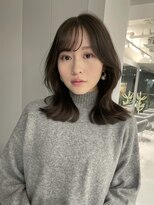 トイ(TOI)&nbsp;上品なフェイスレイヤーミディアム/シースルーバング/グレージュ