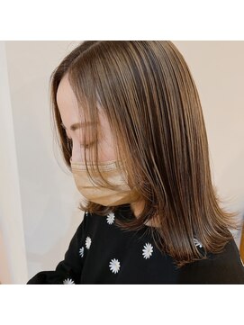 サンズフェッリーナ(SUNS fellina) ベージュ