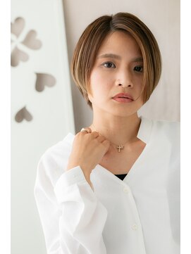 カバーヘア イヴ 戸頭店(COVER HAIR EVE) オレンジベージュ大人ハイライト丸みショートZ戸頭20代30代40代