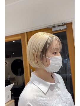 スタン 渋谷(Stam) 抜きっぱなしボブデザインカラーブロンドハイトーン韓国レイヤー