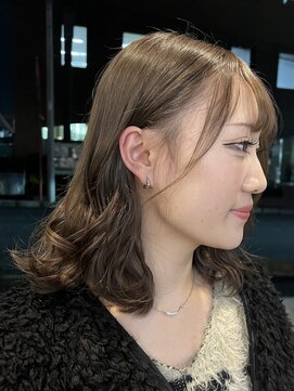 ラック 津田沼(LUCK) [津田沼/ブリーチ/ハイライト/ダブルカラー/ハイトーン]