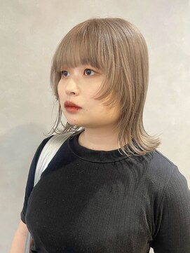 フォト 新宿(foto) ハイトーンボブ顔周りレイヤー