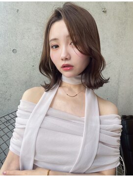 ボンドストーリーノヴァ(Bond Story nova) 大人くびれボブ×ラテベージュ