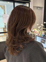 ザザ シンジュク(ZA/ZA shinjuku) ミディアムレイヤー|新宿 美容室 レイヤーカット