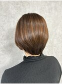 ショートボブ