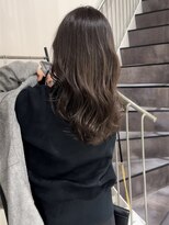 アトレ 福岡大名店(attrait)&nbsp;グレージュロング × 透明感溢れる上質な艶髪