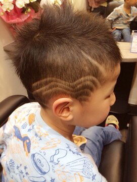 アート(hair salon ART) ラインアート