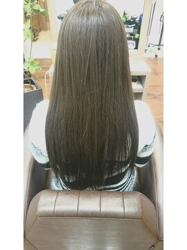 ナトゥーラ 滝ノ水店(Natura) グレージュカラー