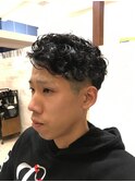 個性際立つツーブロパーマ