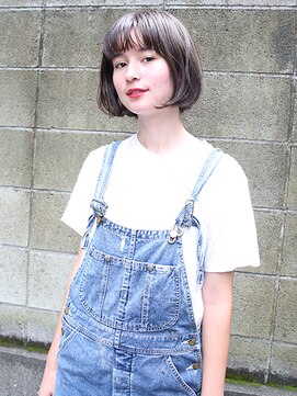 サバービア(suburbia) 『カット+ファストブリーチ+ホワイトグレージュ』