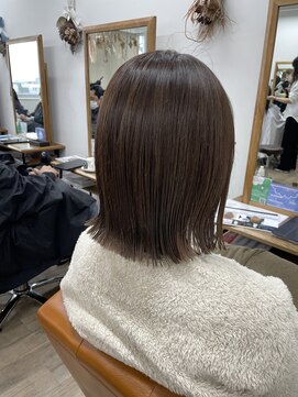 ルチナ 秦野(Lucina) 外ハネミディ