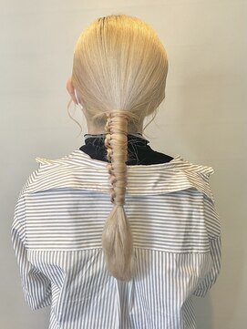 六本木美容室 西麻布店 ヘアセット◎編みおろしタイトアレンジ
