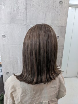 トゥーミー(to mee) ハイライト×シルージュ♪【新田】