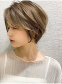 横から見てもきれいなショートヘア/30代