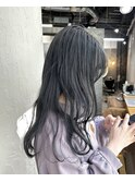 ダークグレー
