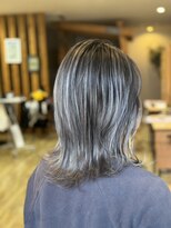 リノ(Lino)&nbsp;白髪ぼかし×オシャレハイライトカラー×アッシュカラー