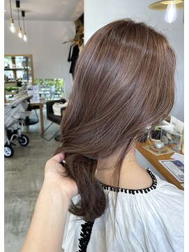 アンボス(Ambos) ナチュラルハイライトカラー