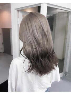 カシェル(cashel) シルバー×ブラック