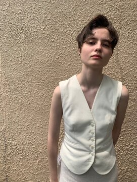 代々木上原美容室 アップバングショート