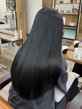 ナンバー アンフィール 渋谷(N° anfeel) 艶髪×ブルーブラック×内部補修トリートメント