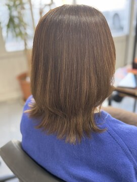 エフフォーユアヘアー(F for your hair) ミディアムレイヤー