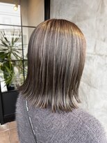 アンディ ニジュウサンド クリエイション(and D 23℃ creation)&nbsp;切りっぱなしボブ/ハイライト／外ハネ