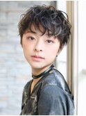 大人かっこいいパーマショート