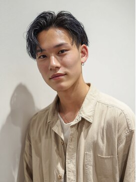 ボンドヘアー(Bond Hair) メンズカット/ショート/センターパート