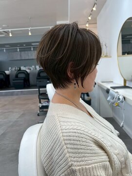 アルトル 池袋(altru) 大人可愛いショートボブ