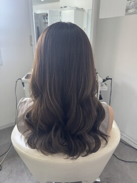 ツーバイヘアーズチーク(2 by hair. s chic) オリーブブラウン×ゆるふわセミロング