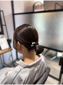 シンプルシニヨンスタイル