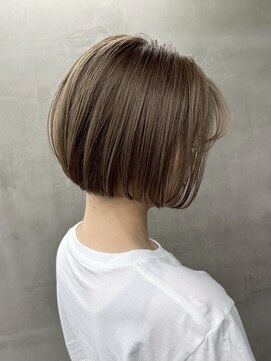 アンバー(UMBER) 京都西院/ベージュカラー ブリーチ 髪質改善 ダブルカラー