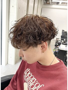 レボ 片町店(Revo) ブラウンカラー×波巻きスパイラル