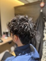 エクファフォーメン(EX-FA FOR MEN)&nbsp;MEN’S HAIR/サーフカール/刈り上げセンターパート/瀬田