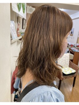 美容室あーるびーる 花水木 ウェーブヘア
