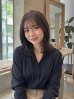 ラナ(LaNA)&nbsp;透け前髪と内巻きで柔らかな艶ミディアム