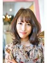 クロレ(CLORE) 外ハネゆるカール大人ミディ♪