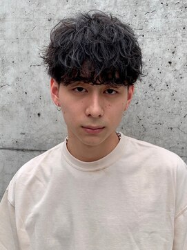 フィフス(fifth) メンズマッシュツイストスパイラルパーマツーブロックメンズヘア