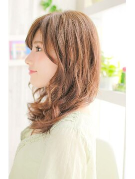 プティルカ ディーシー本店(PutiLuca D.C.) 無造作パーマスタイル