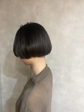 アロッタ(alotta) 酸性ストレートボブ