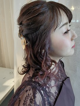 スマイロンナイロン ヘアー(smile on nylon hair) マロンベージュにカシスレッド