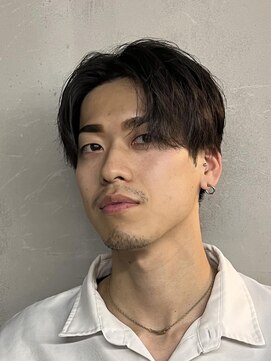 フランクスバーバーリザーブ 人形町店(FRANK’S BARBER RESERVE) センターパート　ｙ