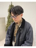 〇メンズセンターパートニュアンスツイストスパイラルパーマ