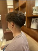 フェードはメンズに幅広く人気です