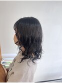 柔らかい女性らしいヘア